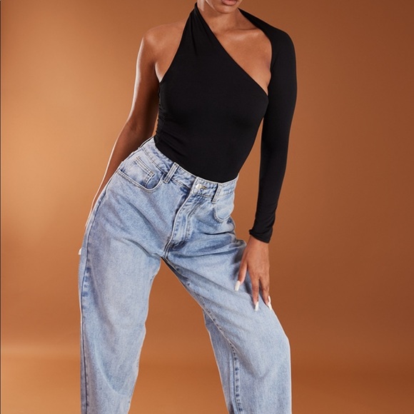 PrettyLittleThing Tops - Asymmetrical bodysuit